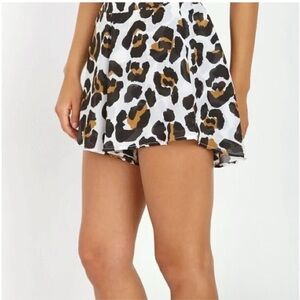 Show Me Your MuMu Black and Brown Leopard Pattern Shorts Flared Size Women Small